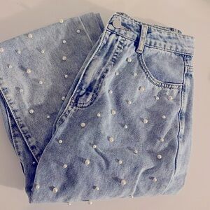 Cute pearl jeans!!!